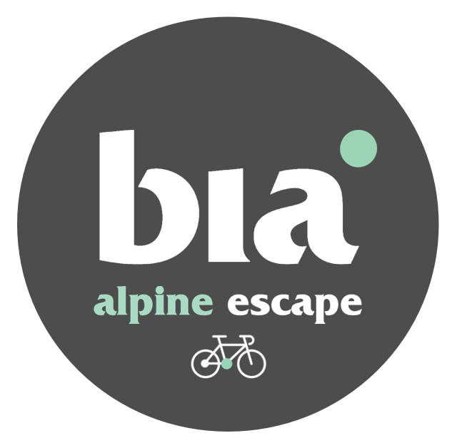 Alpine-Escape_Grey-dot
